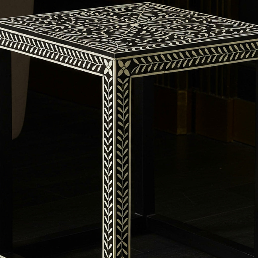 Center detail (auto-generated)