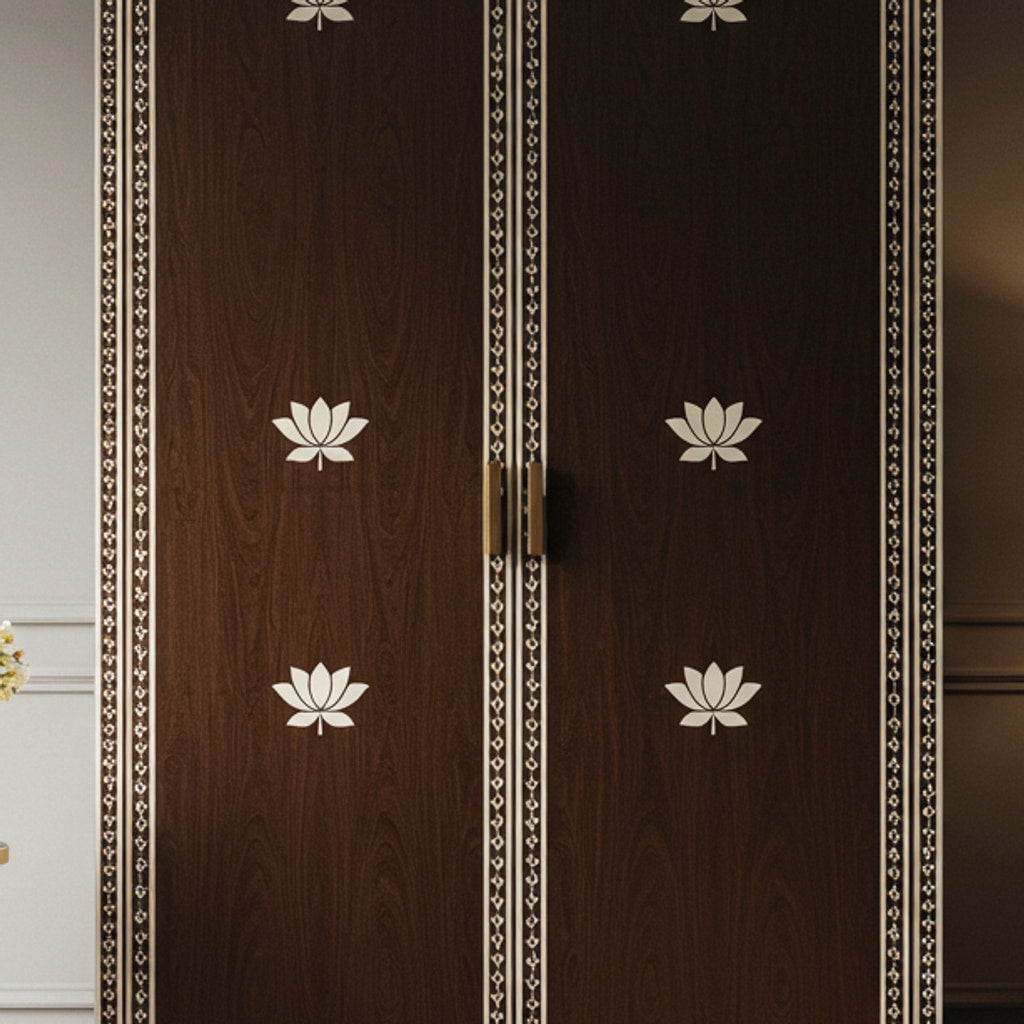 Center detail (auto-generated)