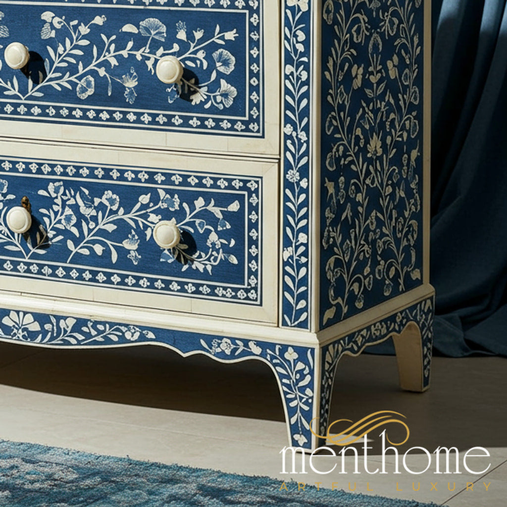 Bottom-right detail (auto-generated)