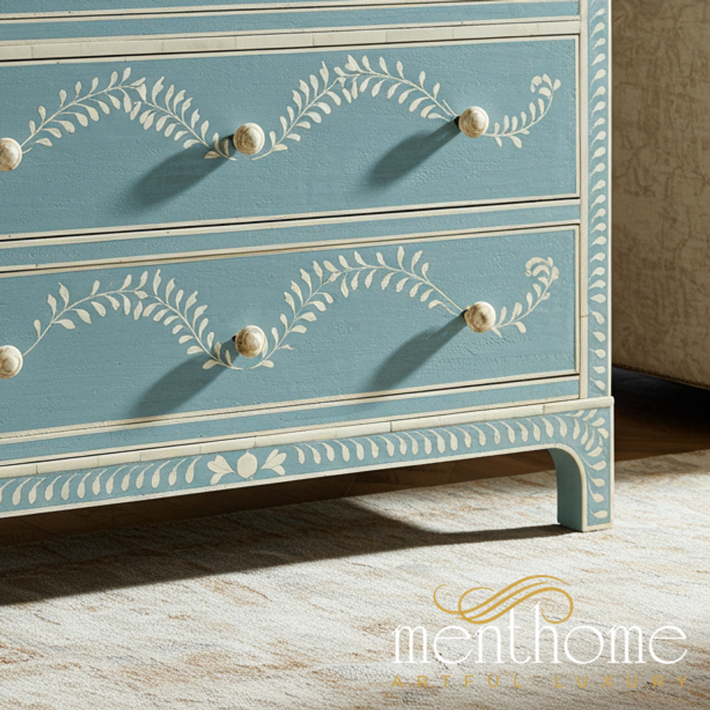 Bottom-right detail (auto-generated)