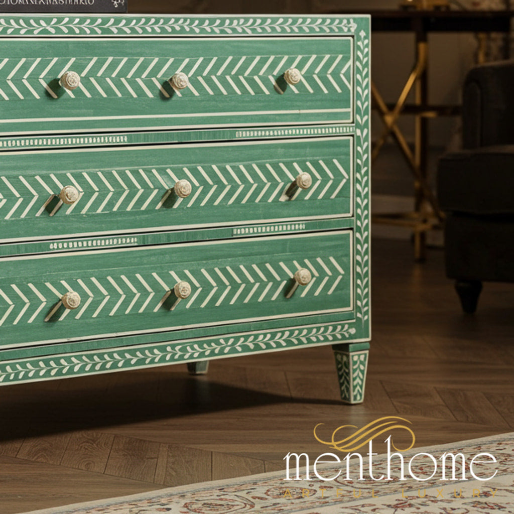 Bottom-right detail (auto-generated)