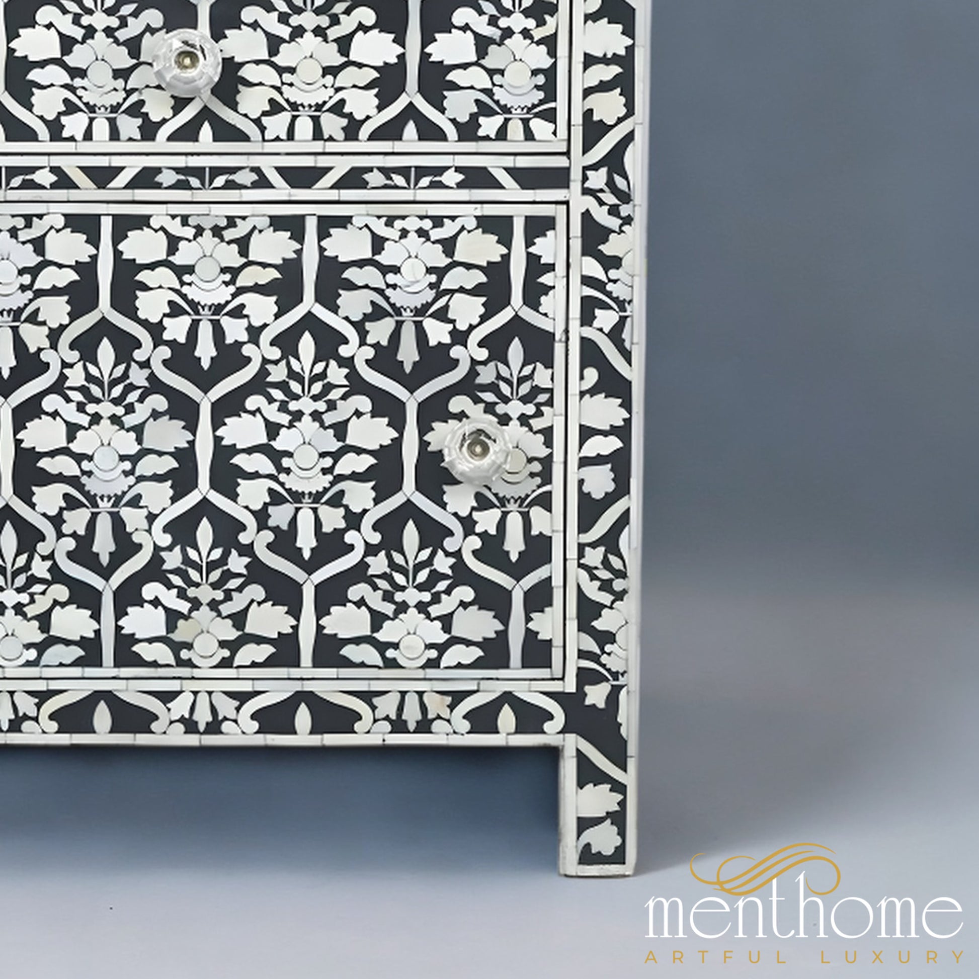 Bottom-right detail (auto-generated)