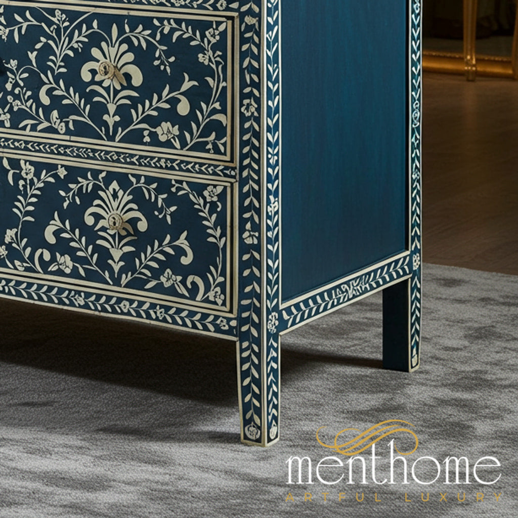 Bottom-right detail (auto-generated)