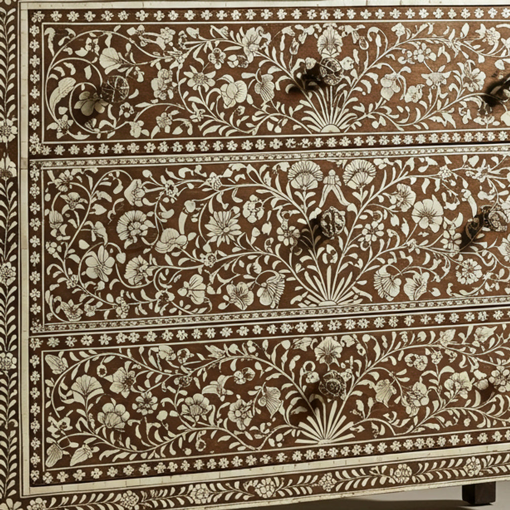Center detail (auto-generated)