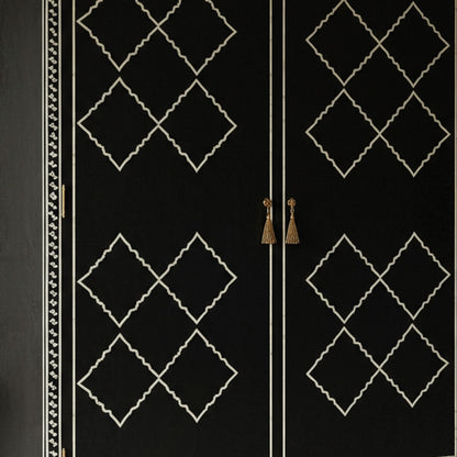 Center detail (auto-generated)