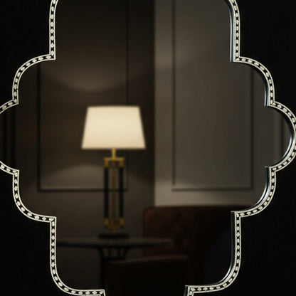 Center detail (auto-generated)