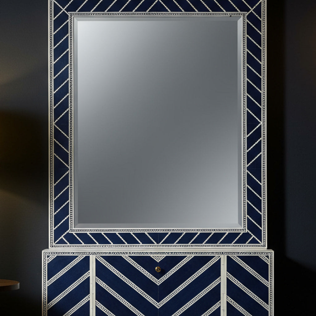 Center detail (auto-generated)