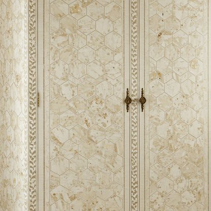 Center detail (auto-generated)