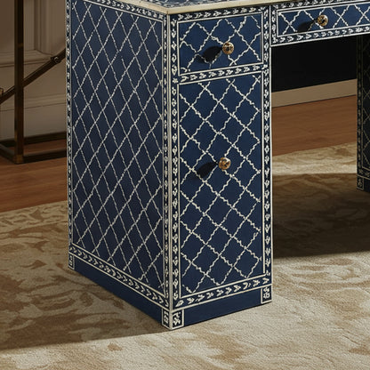 Bottom-left detail (auto-generated)
