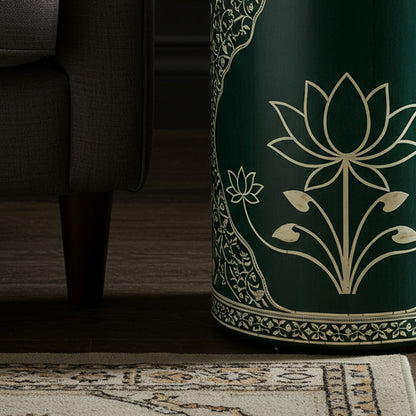 Bottom-left detail (auto-generated)