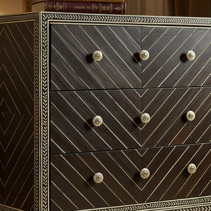 Center detail (auto-generated)