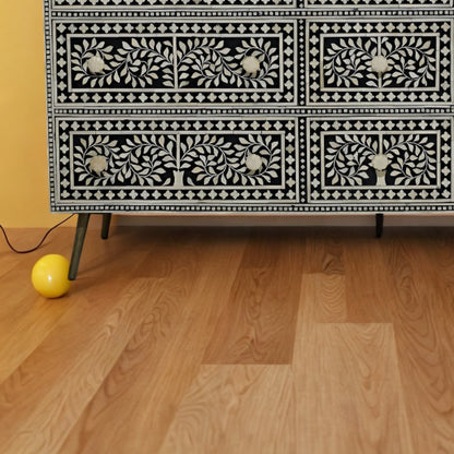 Bottom-left detail (auto-generated)