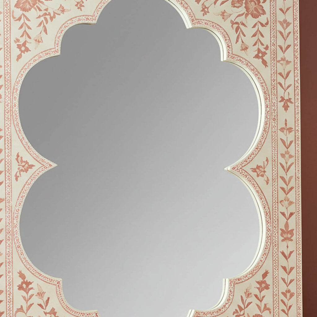 Center detail (auto-generated)