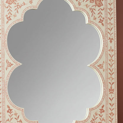 Center detail (auto-generated)