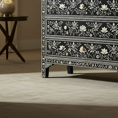 Bottom-left detail (auto-generated)