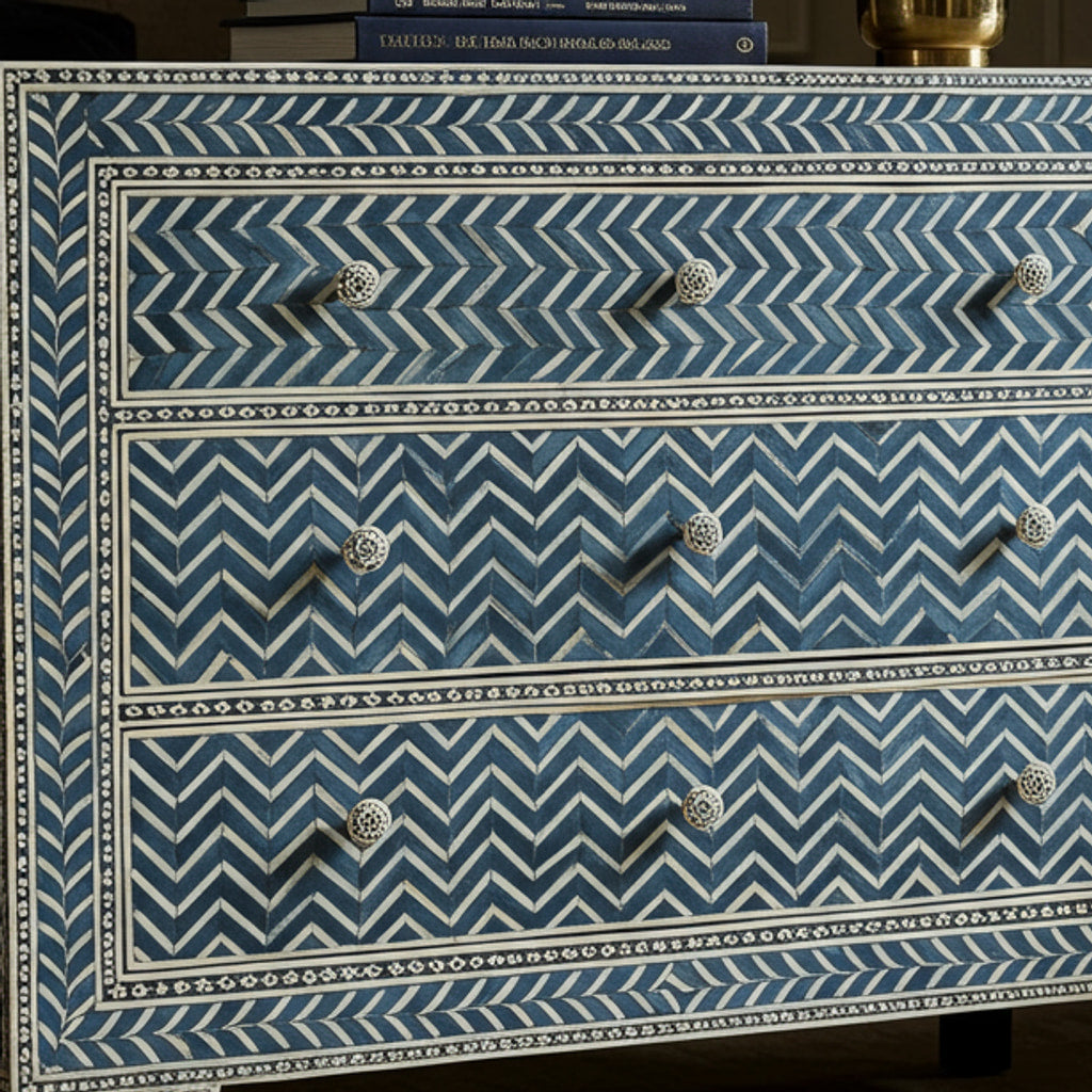 Center detail (auto-generated)