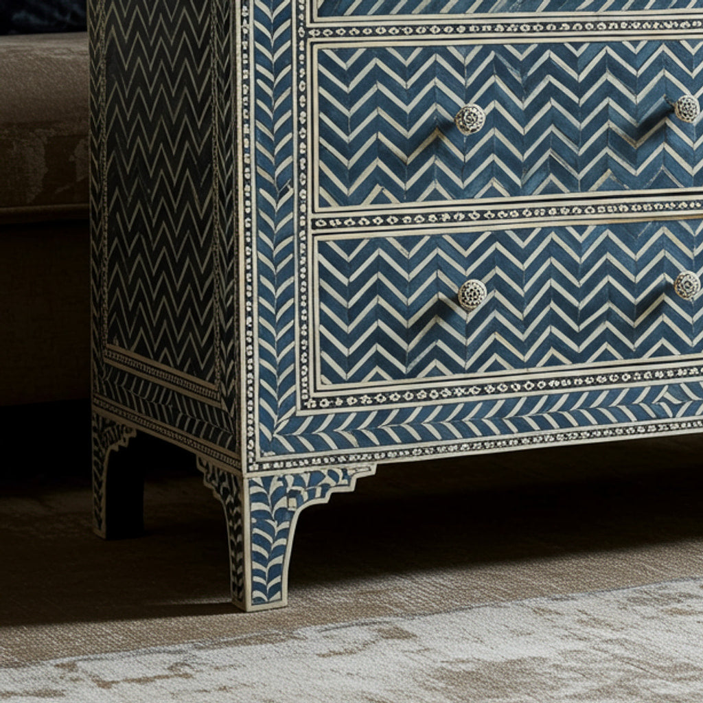 Bottom-left detail (auto-generated)