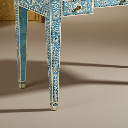 Bottom-left detail (auto-generated)