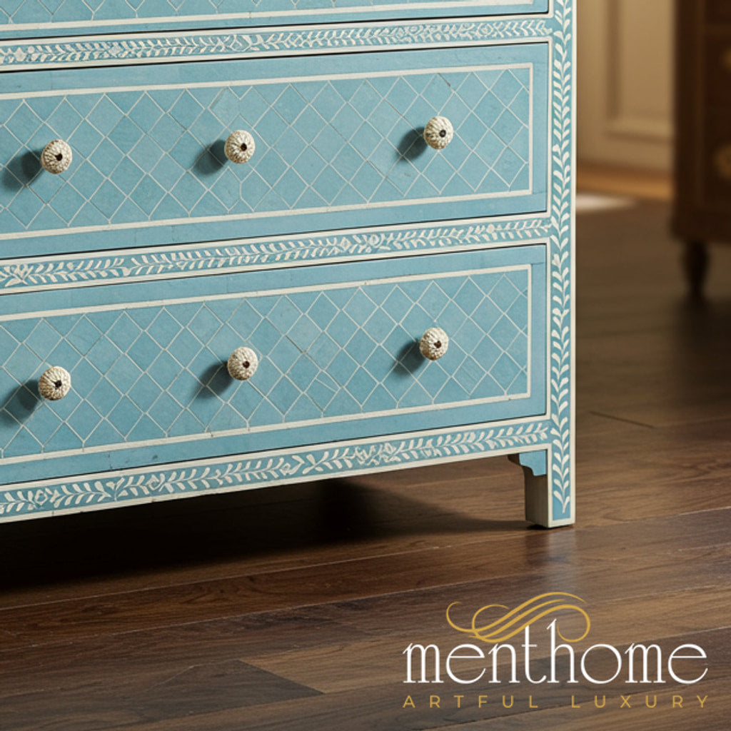 Bottom-right detail (auto-generated)