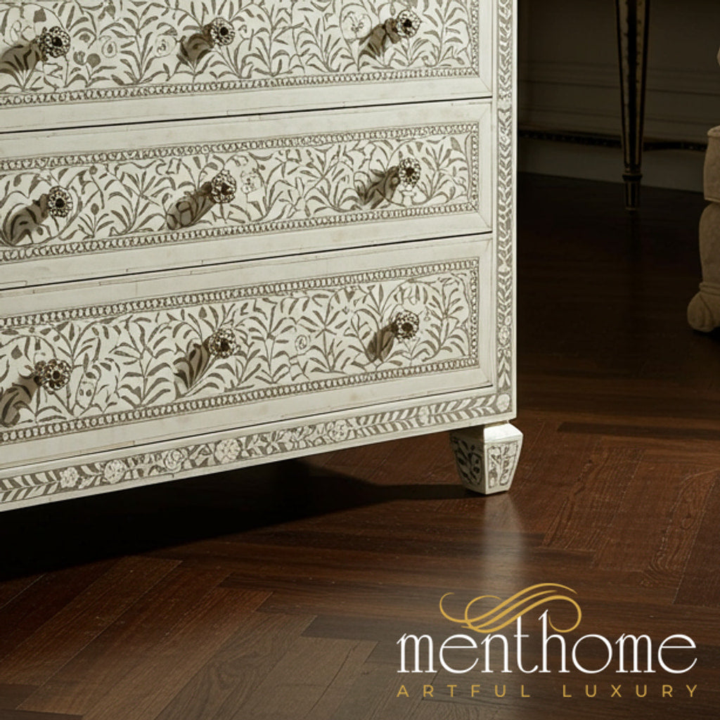 Bottom-right detail (auto-generated)