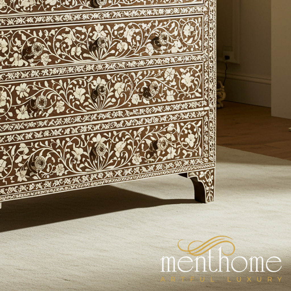 Bottom-right detail (auto-generated)