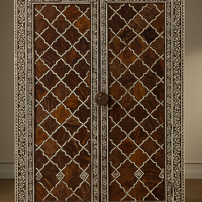 Center detail (auto-generated)