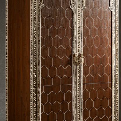 Center detail (auto-generated)