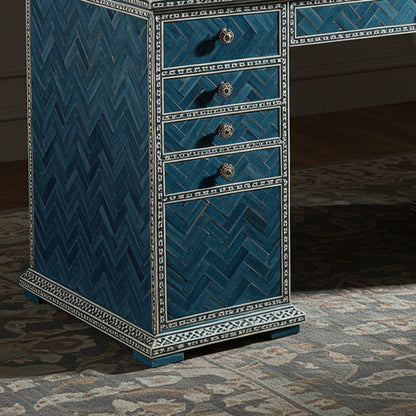 Bottom-left detail (auto-generated)