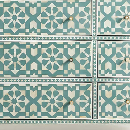 Center detail (auto-generated)